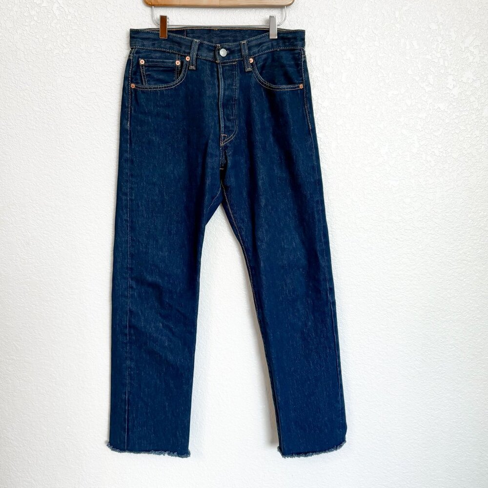 Levi's 501 Jeans Men's 32x30 Button Fly Straight Leg Raw Hem Dark Wash Denim